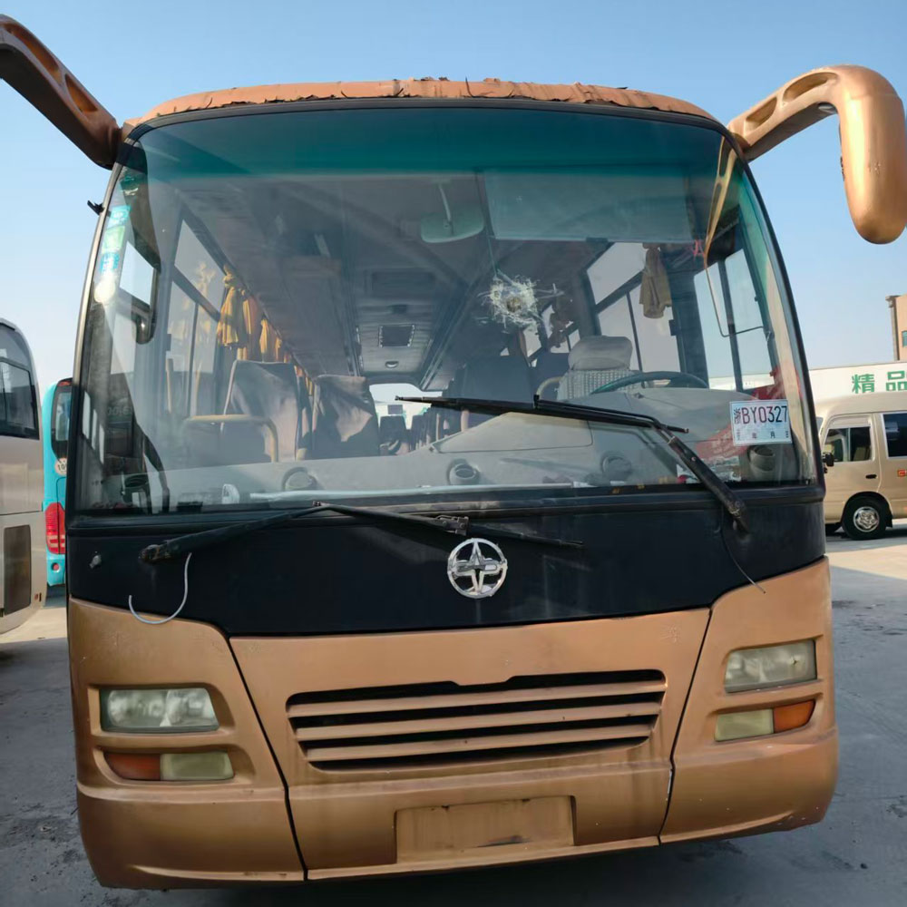 Ônibus usado a diesel Yaxing 45 lugares