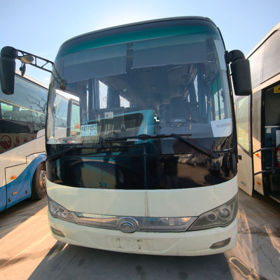 Ônibus usado a diesel Yutong 11m