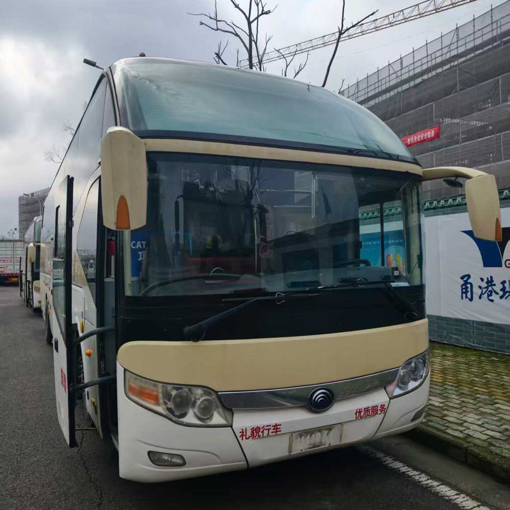 12m 47 assentos usaram ônibus diesel Yutong
