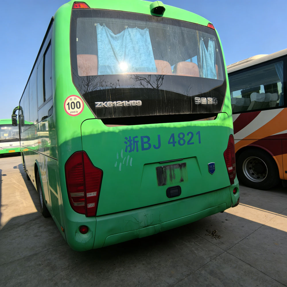Ônibus diesel usado de 67 lugares