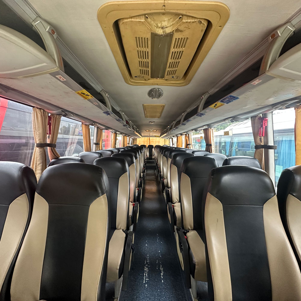 ônibus diesel da segunda mão dos assentos de 12m