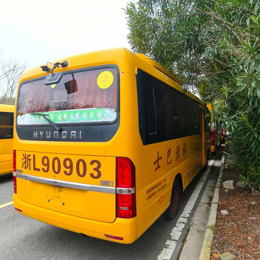 Hyundai Kangendi 23 Seats Diesel Autocarro usado