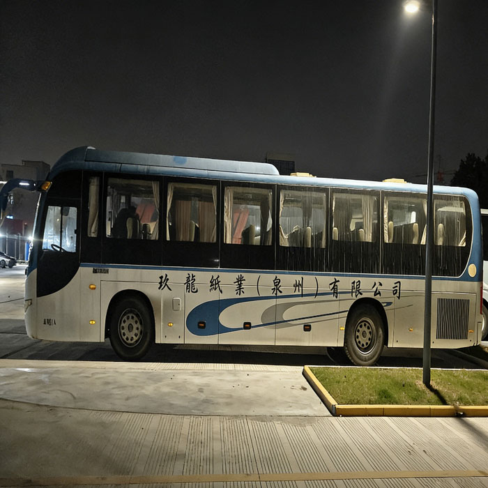Yutong 67 assentos ônibus diesel de segunda mão