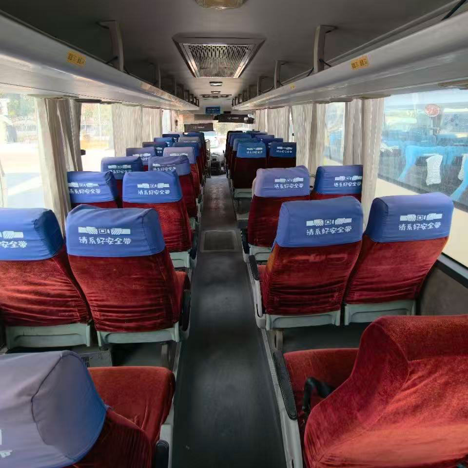 Ônibus diesel usado de 49 lugares
