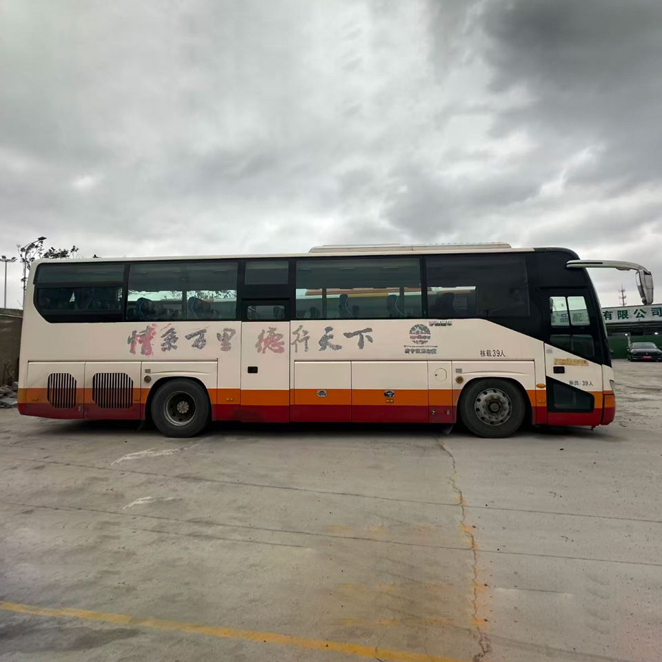 Yutong 39 assentos ônibus diesel de segunda mão