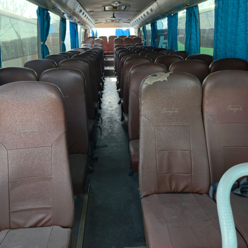 Ônibus diesel usado de 67 lugares