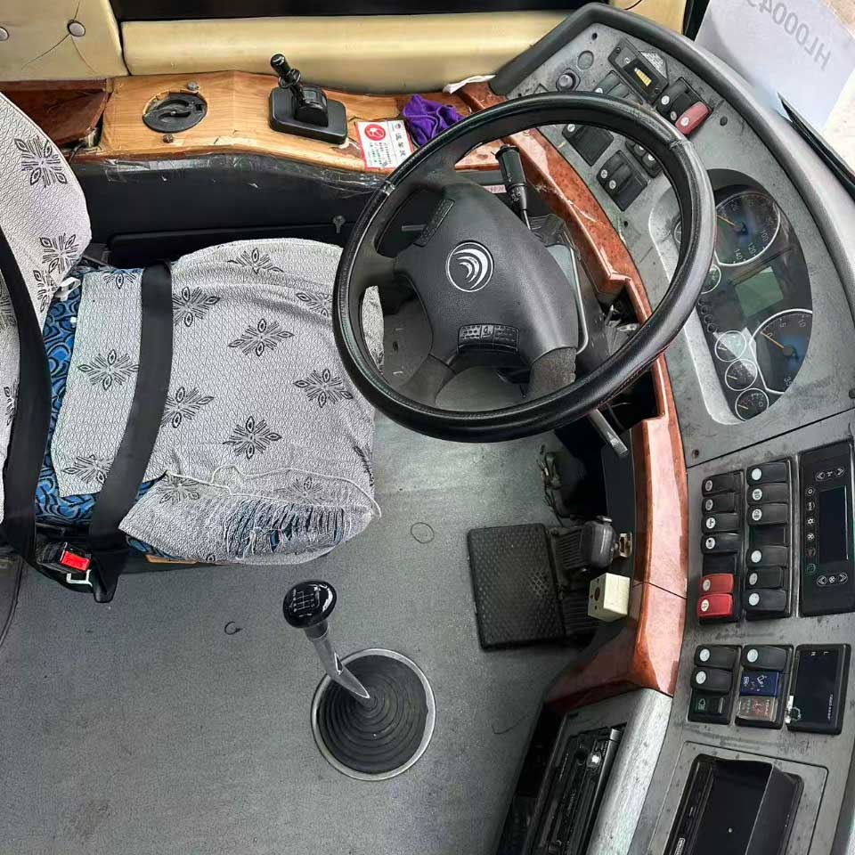 Yutong 39 assentos ônibus diesel de segunda mão