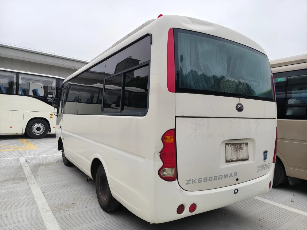 Ônibus diesel usado Yutong 6m